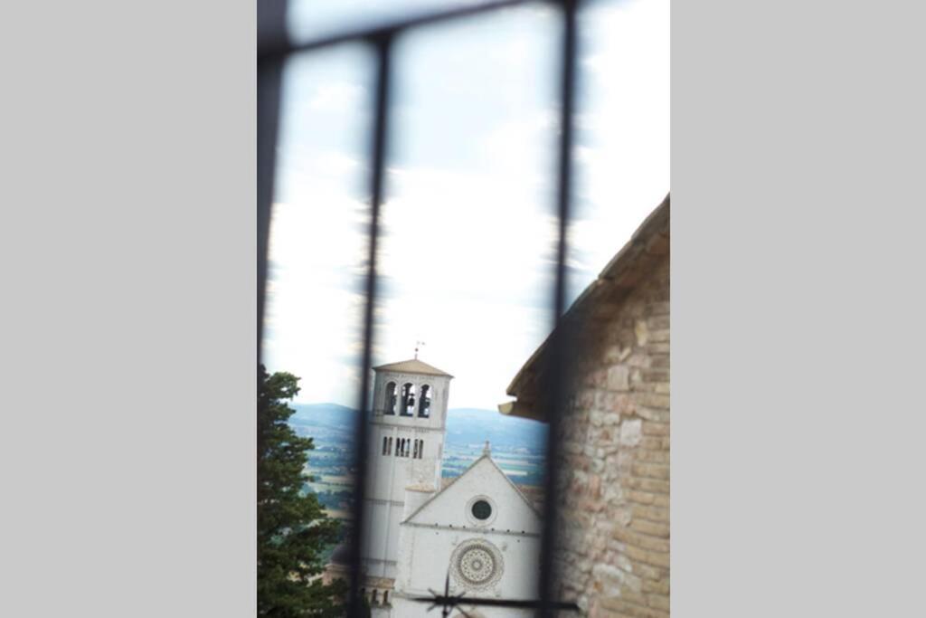 Francesco House Family Apartment Assisi Ngoại thất bức ảnh